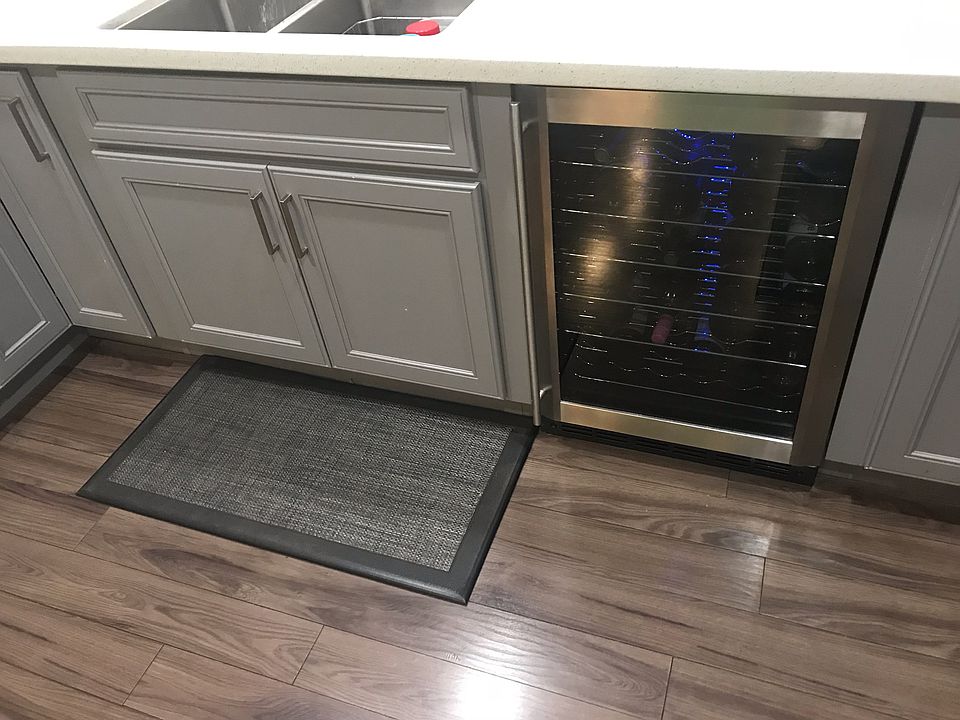 2nd image of 4733 Bayside Way