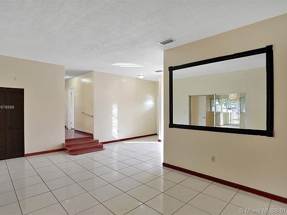 5th image of 3921 NW 172nd Ter
