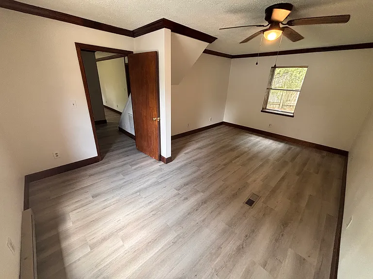 1225 Blythe Ferry Rd NE #D — Photo 3