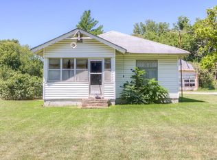 237 Canyon View Dr, Bartlesville, OK 74003