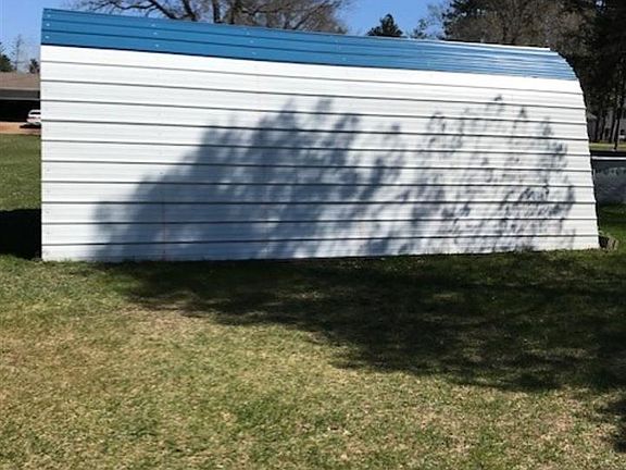 4th image of 434 Wood Ave