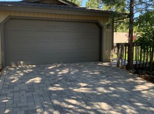 2151 N White Tail Way, Flagstaff, AZ 86004