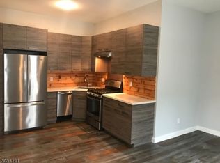 180 Spring St UNIT 202, Newton, NJ 07860