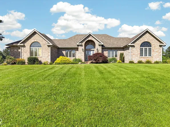 675 N Auburn Ridge Dr, Linton, IN 47441