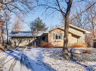 4274 Brigadoon Dr, Shoreview, MN 55126