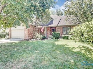 7331 Country Meadow Ct, Sylvania, OH