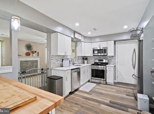 236 Burnam Wood Dr, Mount Laurel, NJ 08054
