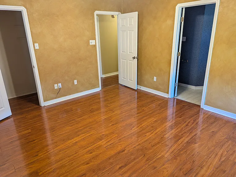2750 Bowman Ln — Photo 13
