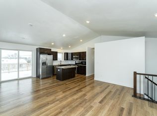 3112 Eastwood Rd SE, Rochester, MN 55904
