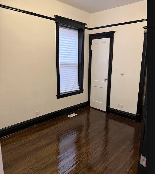 6522 S Paulina St — Photo 3