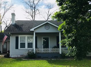 105 Oates St, Headland, AL 36345