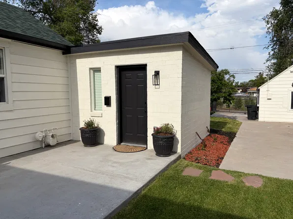 250 King St #B, Denver, CO 80219