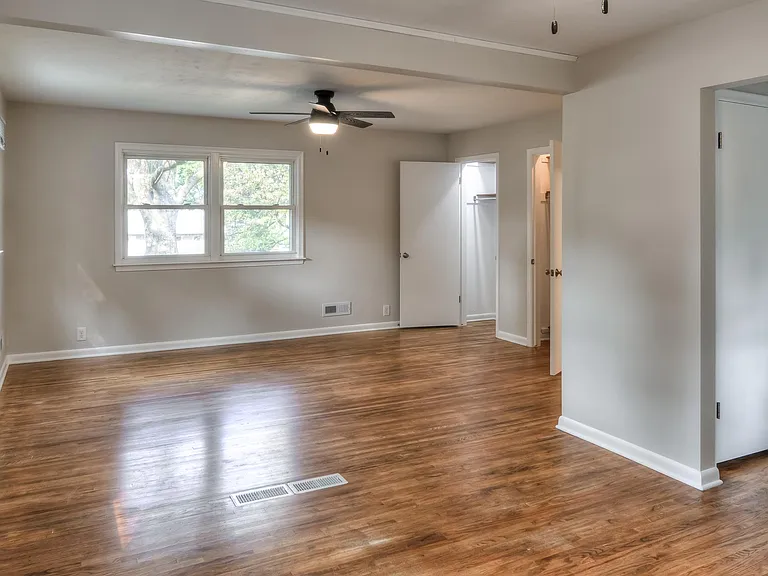 3511 S 107th Avenue Cir — Photo 22