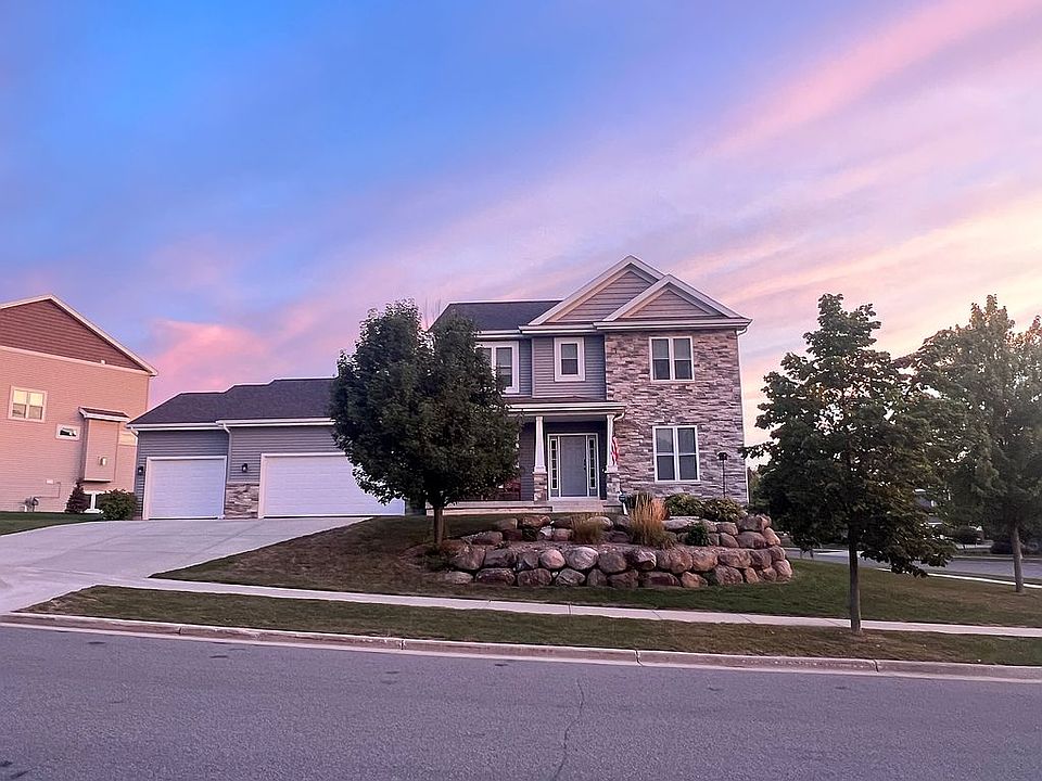 1st image of 800 Glenwood Dr