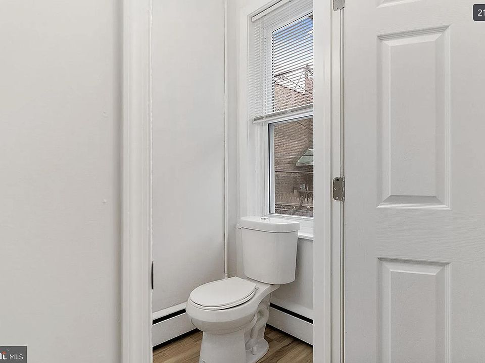 1st image of 1314 N Alden St
