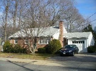 34 Chittick Rd, Hyde Park, MA 02136