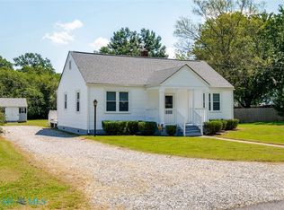 2725 Pauls Ln, Richmond, VA 23224
