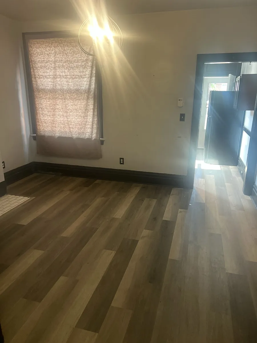 Building Photo - 1112 Chartiers Ave #1114.5