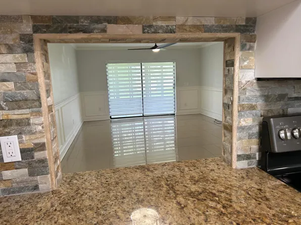 140 Lake Nancy Lane #115, West Palm Beach, FL 33411