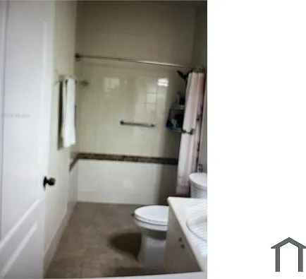 1661 SE 29th Ct #101 — Photo 9