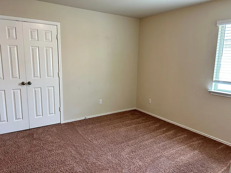 1309 Juneberry Park Dr — Photo 16