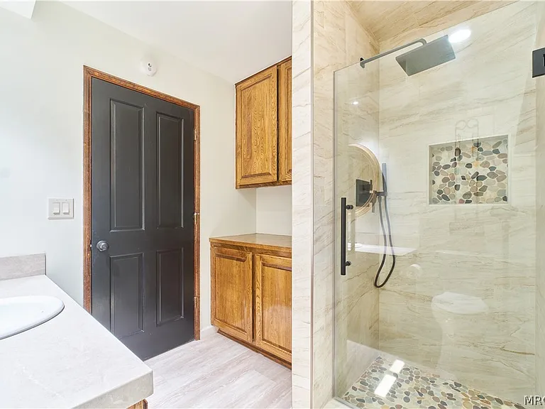 509 Wallace Ln — Photo 47