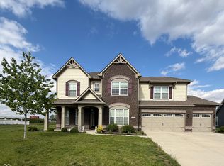 1407 Classic Ave, Greenwood, IN 46143