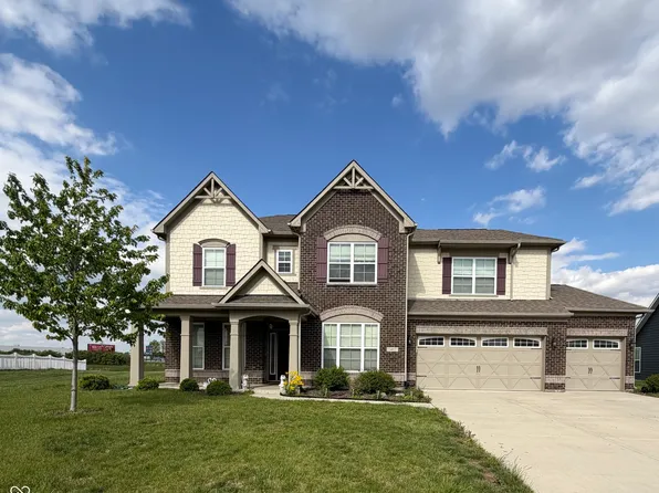 1407 Classic Ave, Greenwood, IN 46143
