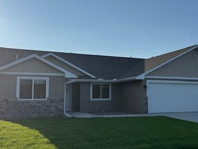 38680 Hawthorne, North Branch, MN, 55056