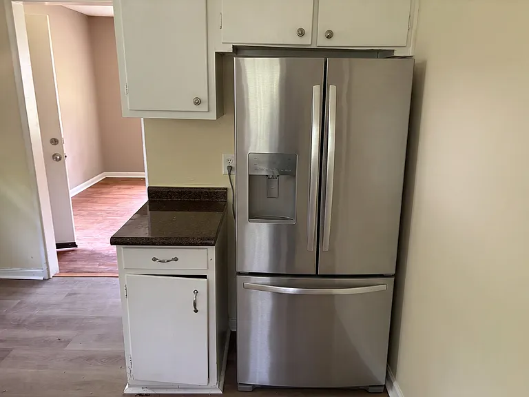 3293 Ashland St — Photo 6