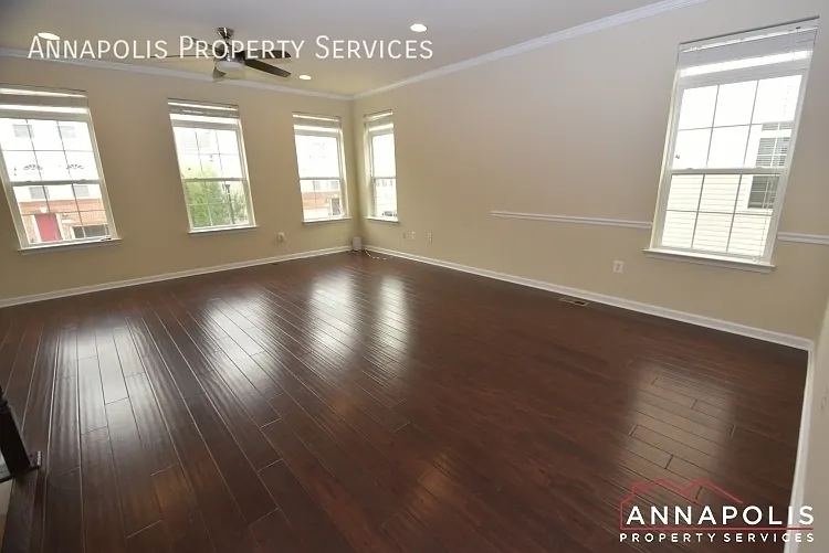 717 Millhouse Dr — Photo 6