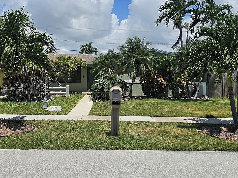 1st image of 9371 Nassau Dr