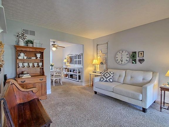 4th image of 5448 Bentonhurst Ct