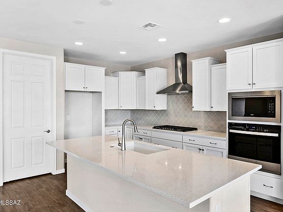 4th image of 7916 S Sonoran Oak Dr