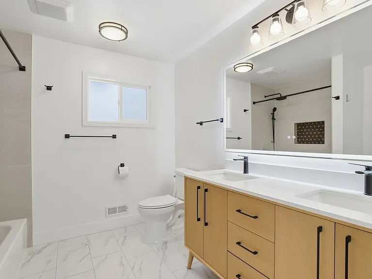 10200 Parrish View Dr — Photo 24