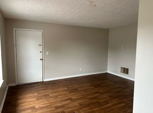 Madrid Apartments, Louisville, KY 40220