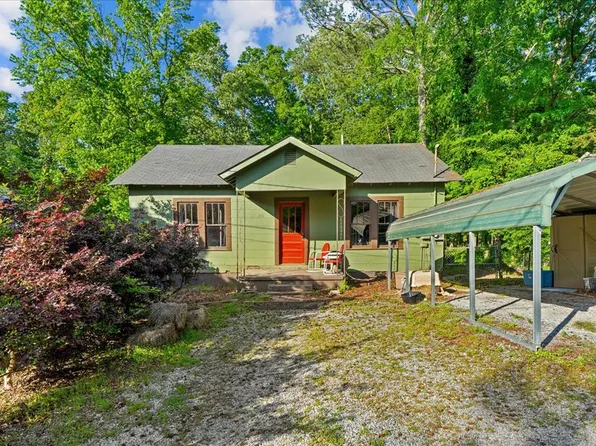 811 Murray Dr, Chatsworth, GA 30705