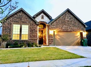 2200 Skysail Ln, Denton, TX 76210