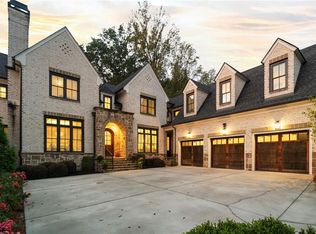 976 Ferncliff Rd NE, Atlanta, GA 30324