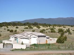 146 Five Hills Dr, Tijeras, NM 87059