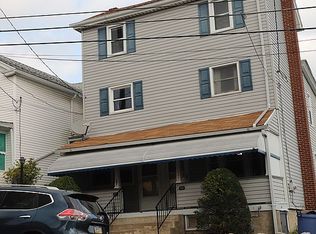 545-547 Carson St, Hazleton, PA 18201