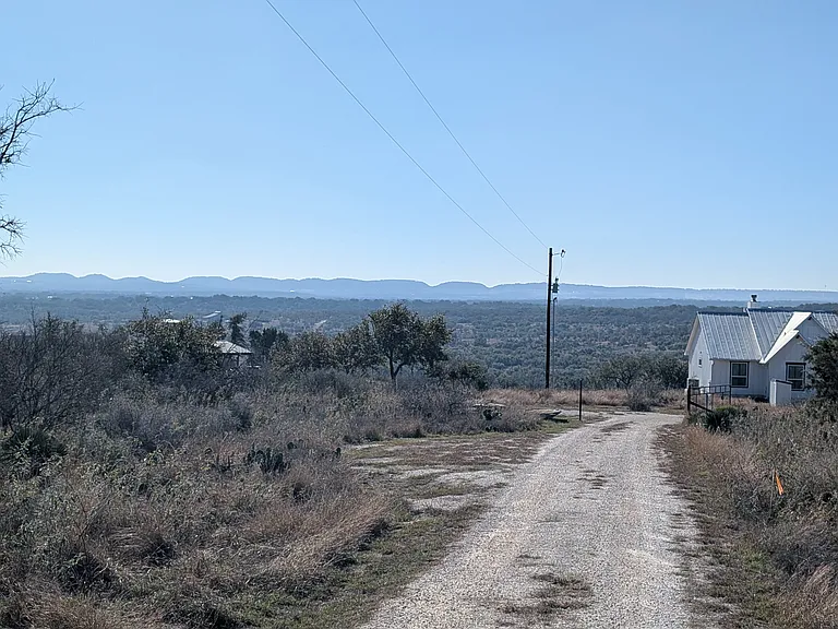 600 Cactus Trl — Photo 1