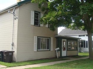 211 N Center Ave, Jefferson, WI 53549