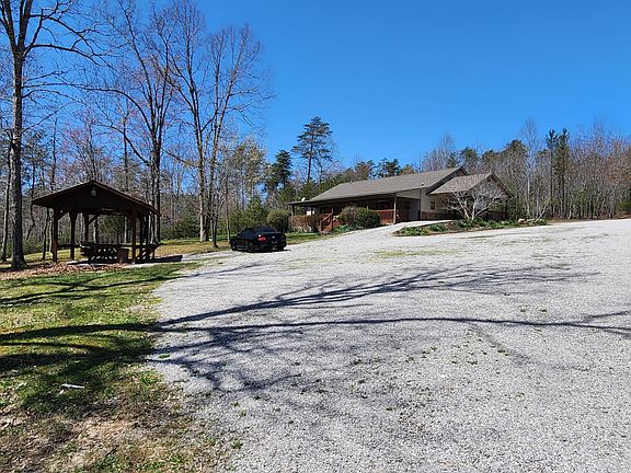 4th image of Cumberland Lakes Dr