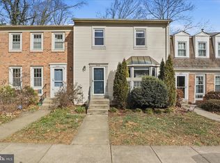 4002 Championship Dr, Annandale, VA 22003