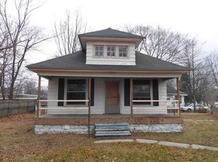 1305 Kenneth St, Muskegon, MI 49442