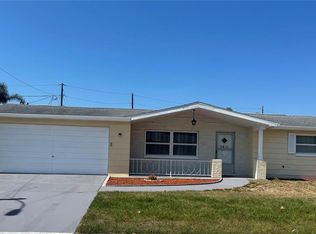 3651 Dickens Dr, Holiday, FL 34691