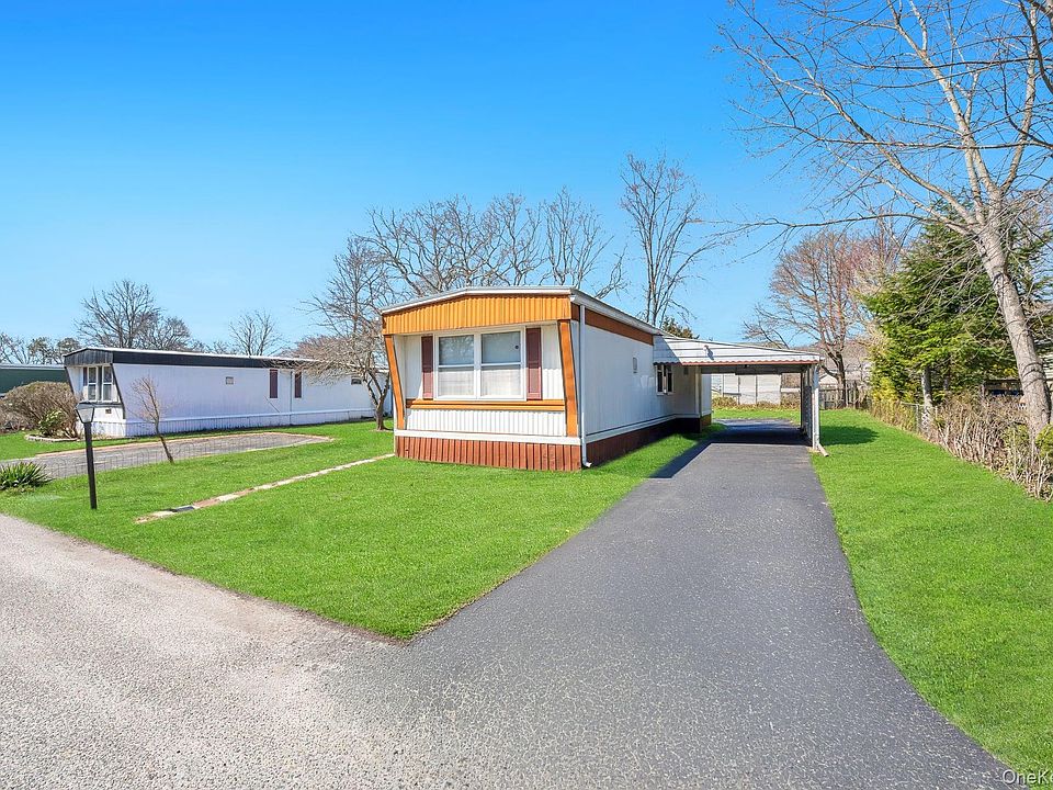 1st image of 22 Buttercup Drive