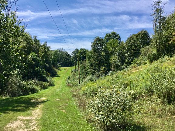 3rd image of 8470 Clay Pike