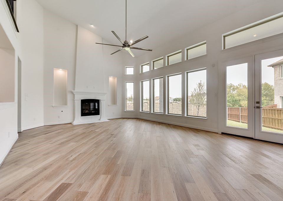 1st image of 4988 Dunster Dr